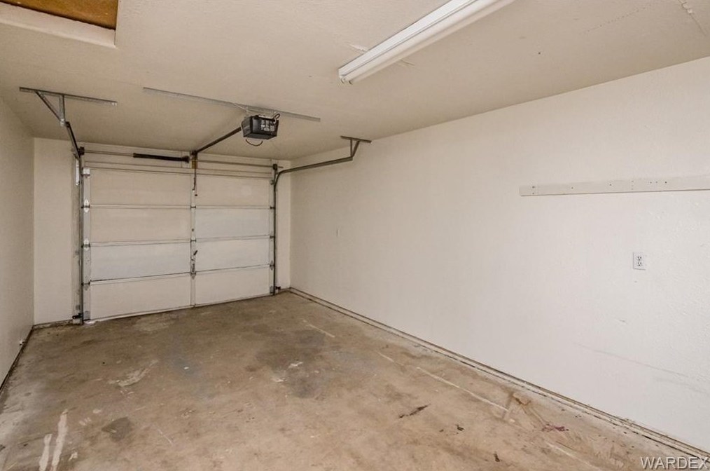 2890 Alpha St, Kingman AZ 86401-5380 exterior