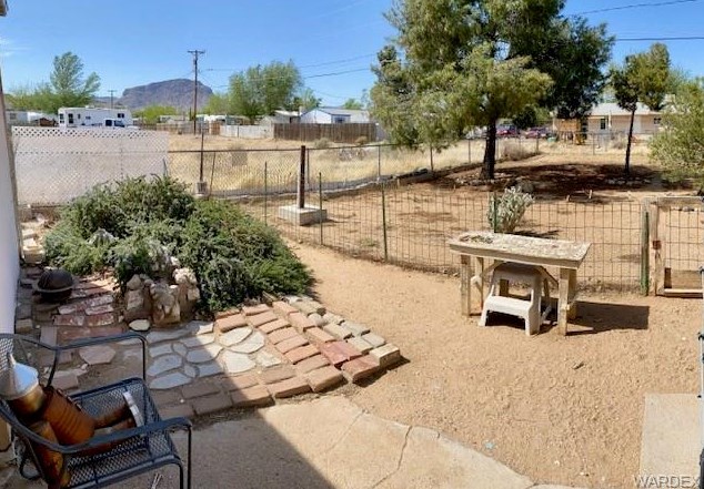 2495 Devlin Ave, Kingman AZ 86409-2206 exterior