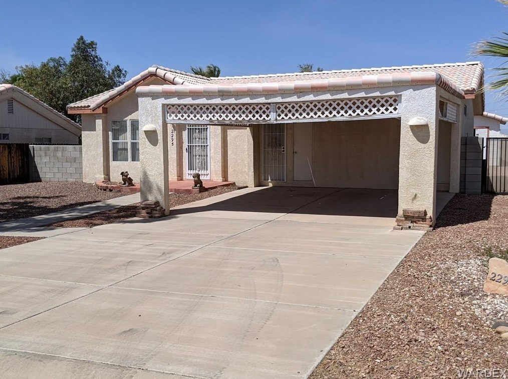 2295 E Oleander Dr, Mohave Valley, AZ 86440