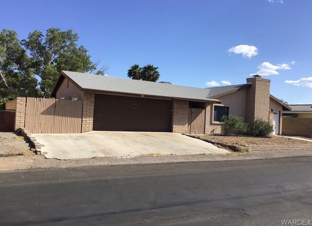 1460 Terrace Dr, Bullhead City, AZ 86442