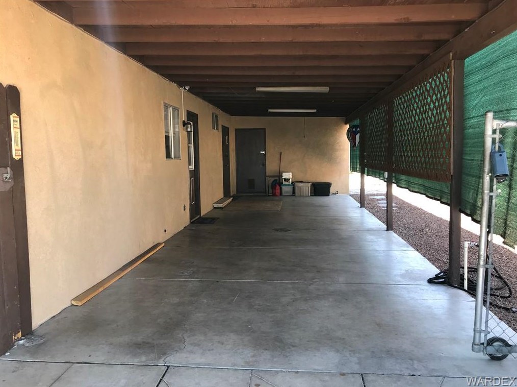 692 Ramar Rd, Bullhead City, AZ 86442