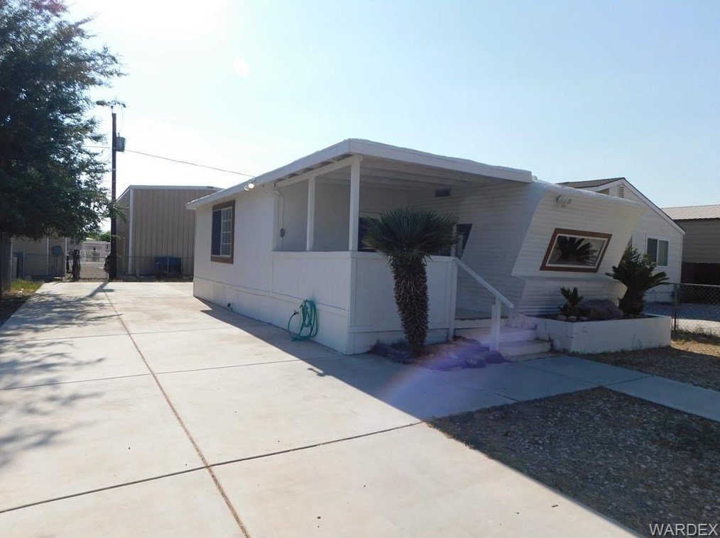 7837 S Mallard St, Mohave Valley, AZ 86440