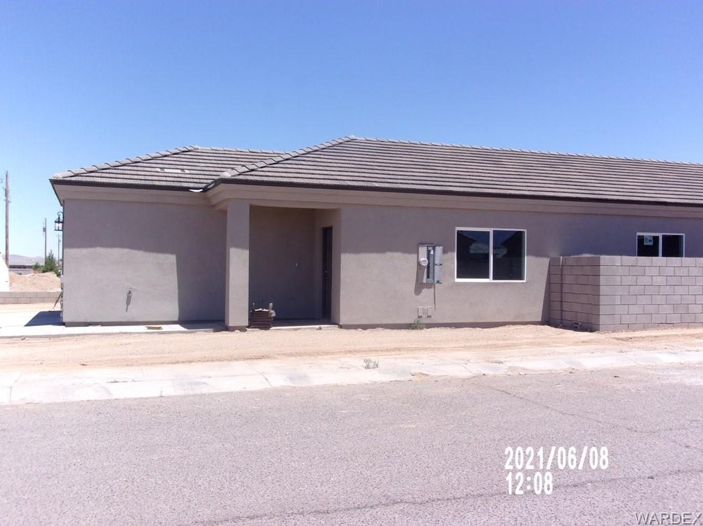 3690 Adams St, Kingman, AZ 86409