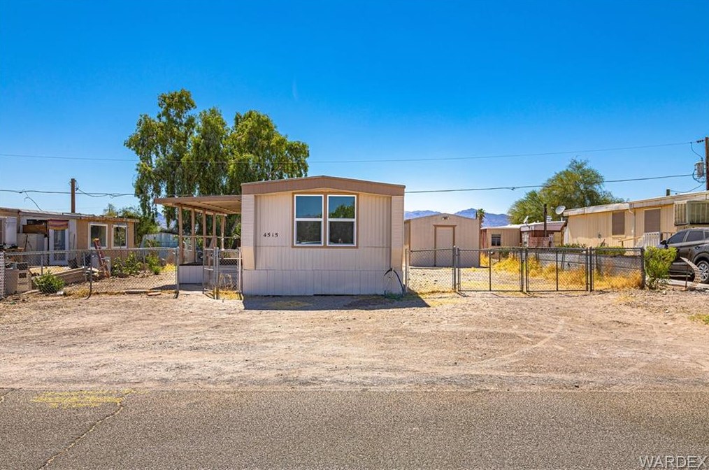 4515 S Calle Valle, Bullhead City, AZ 86426