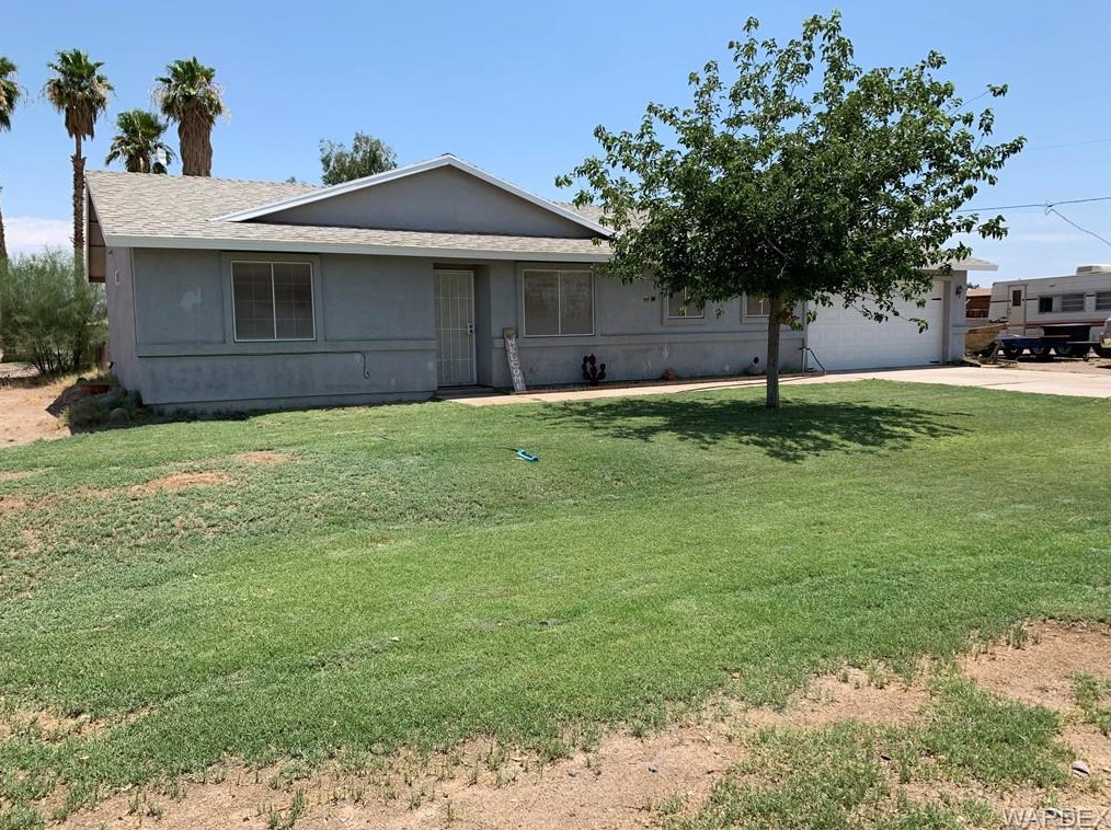 2126 E Lone Star Dr, Mohave Valley, AZ 86440