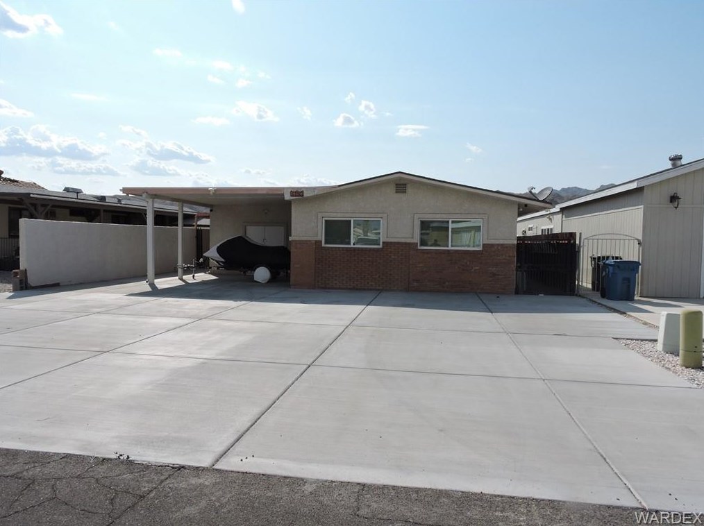 1783 Riverside Dr, Bullhead City, AZ 86442
