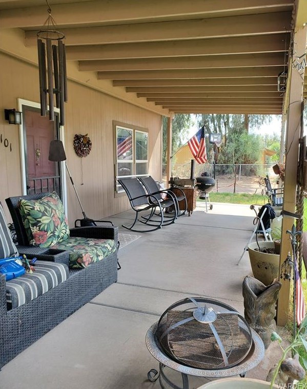2101 E Warwick Rd, Mohave Valley, AZ 86440