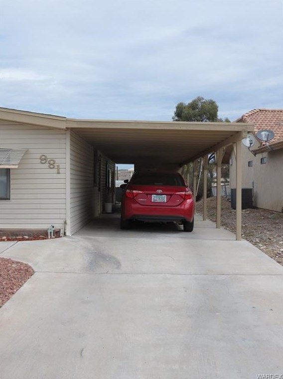 981 Terrace Dr, Bullhead City, AZ 86442