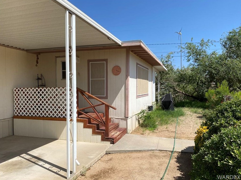 2325 Lass Ave, Kingman, AZ 86409-1218