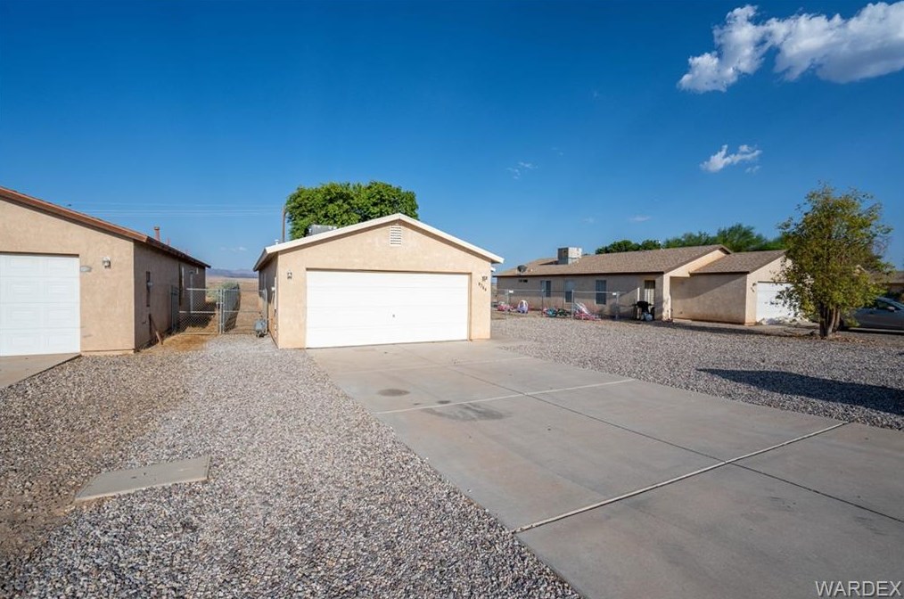 9764 S Arizona Dr, Mohave Valley, AZ 86440