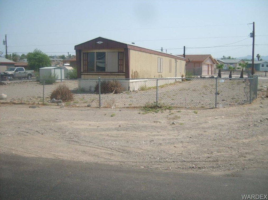 1570 Monte Vista Dr, Bullhead City, AZ 86442