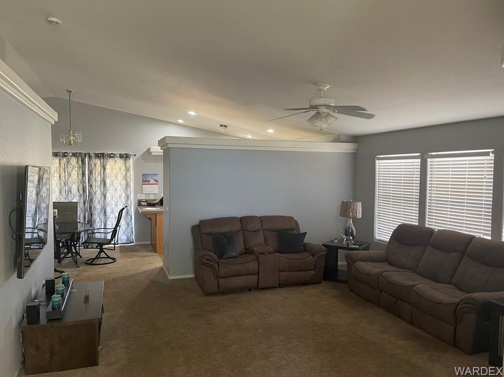 2421 E Wildflower Dr, Mohave Valley, AZ 86440