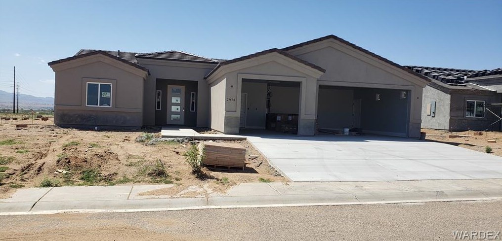 2974 Sunny Ridge Ln, Kingman, AZ 86409-9463