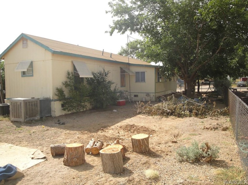 1775 Devlin Ave, Kingman AZ 86409-2204 exterior