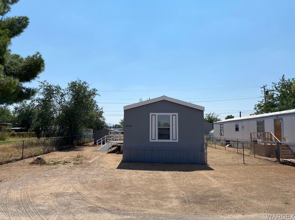 3560 Hearne Ave, Kingman, AZ 86409-2216