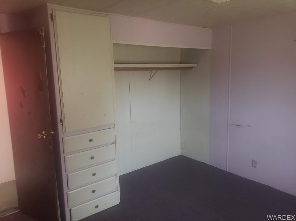 2570 Devlin Ave, Kingman AZ 86409-2208 exterior