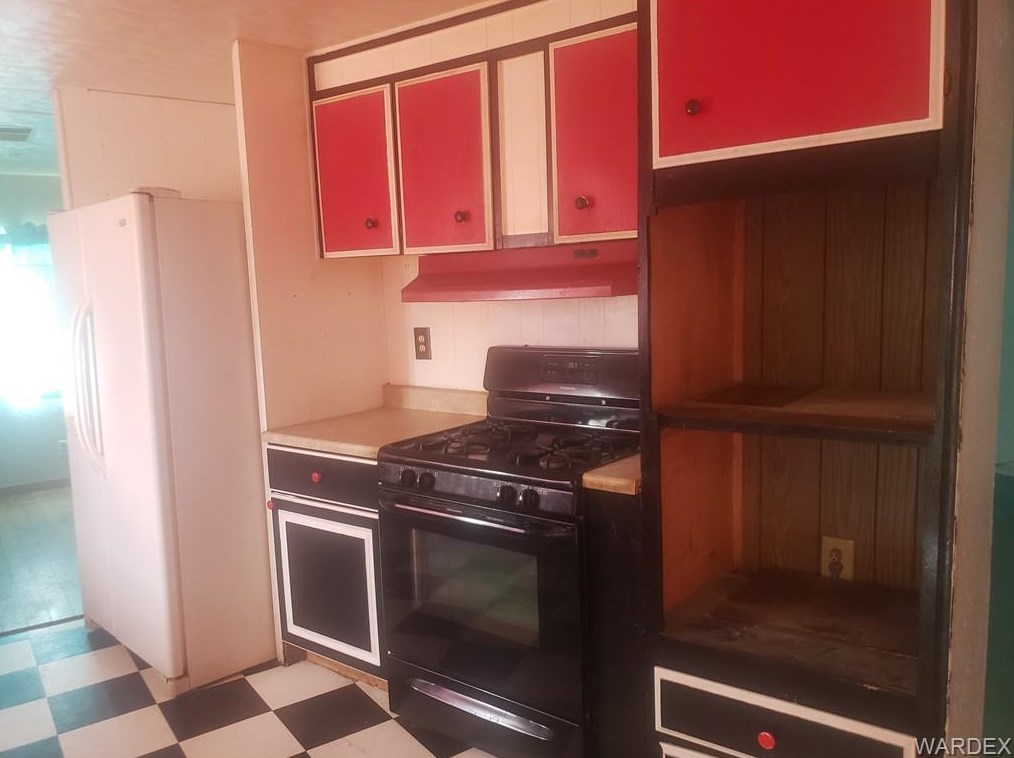 2570 Devlin Ave, Kingman AZ 86409-2208 exterior