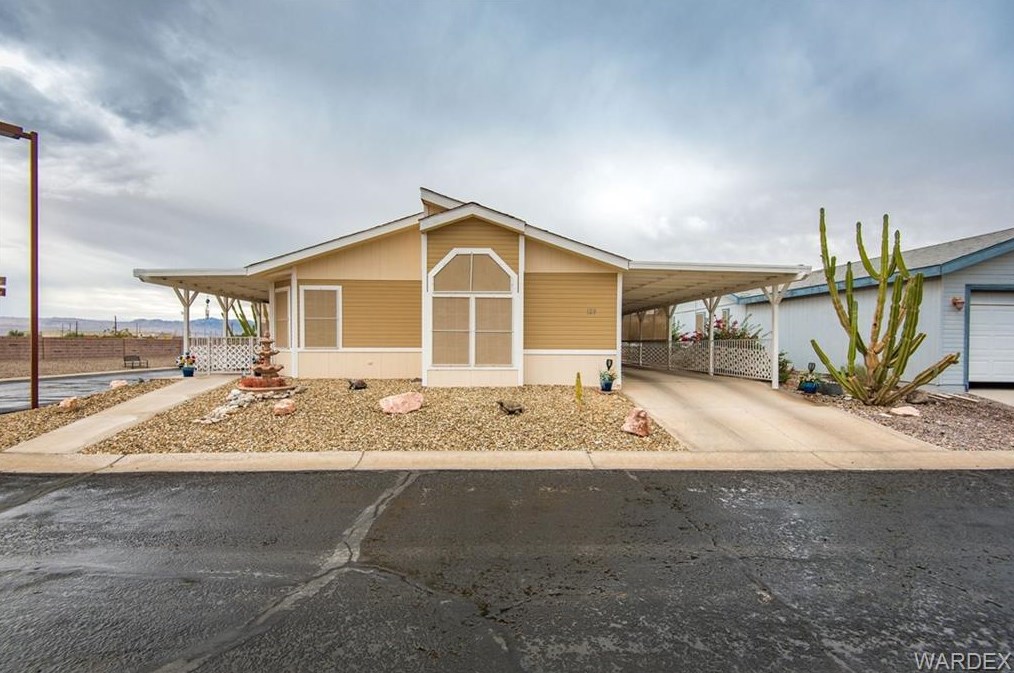 1545 E El Rodeo Rd #129, Bullhead City, AZ 86426