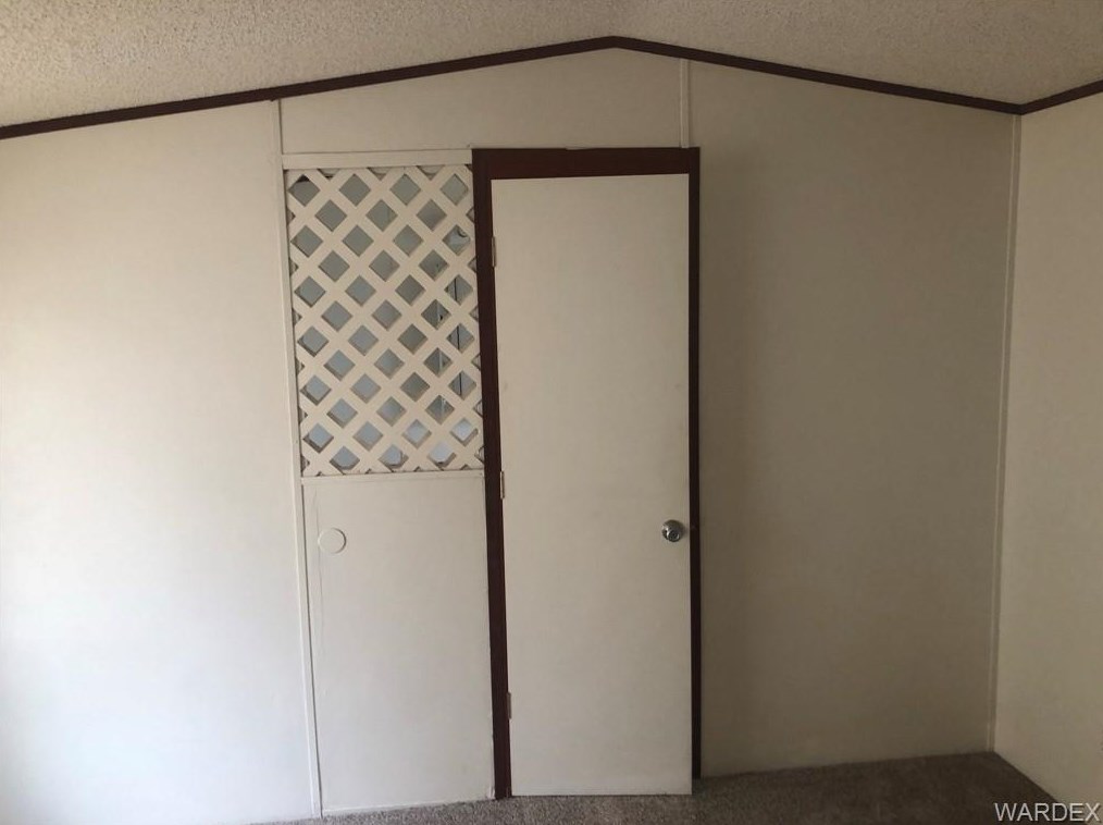 2805 Devlin Ave, Kingman AZ 86409-2208 exterior