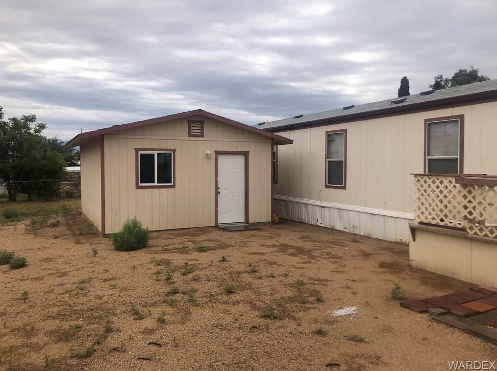 2805 Devlin Ave, Kingman AZ 86409-2208 exterior