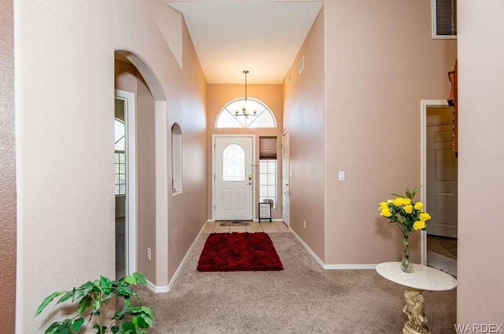 5568 S Crater Lake Ct, Bullhead City, AZ 86426