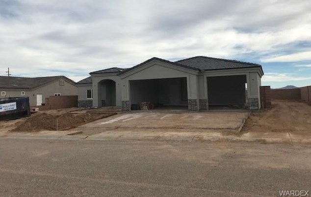 2962 Sunny Ridge Ln, Kingman, AZ 86409-9463