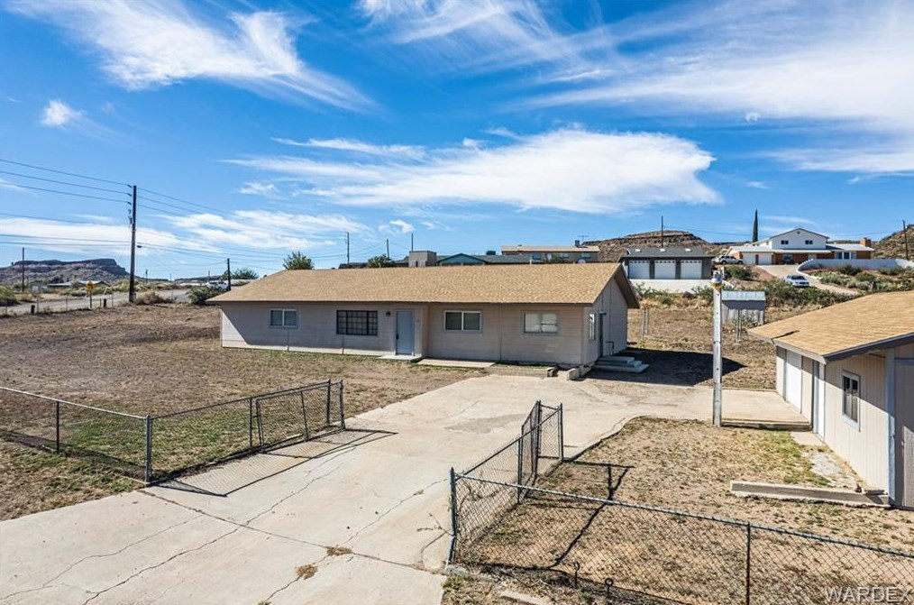 3405 Hodges Rd, Kingman, AZ 86409-0917