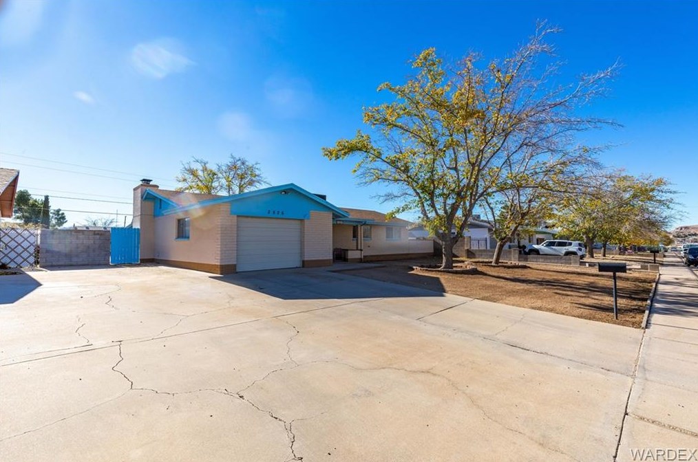 2526 Southern Ave, Kingman AZ 86401-5313 exterior