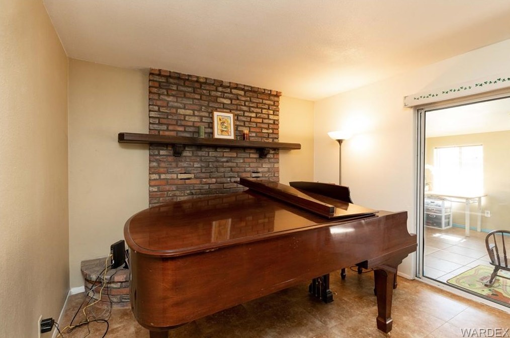 2526 Southern Ave, Kingman AZ 86401-5313 exterior