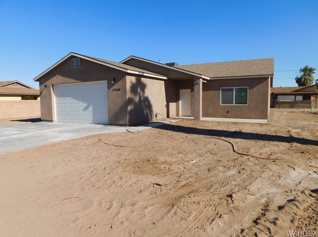 10208 S Jamaica Dr, Mohave Valley, AZ 86440