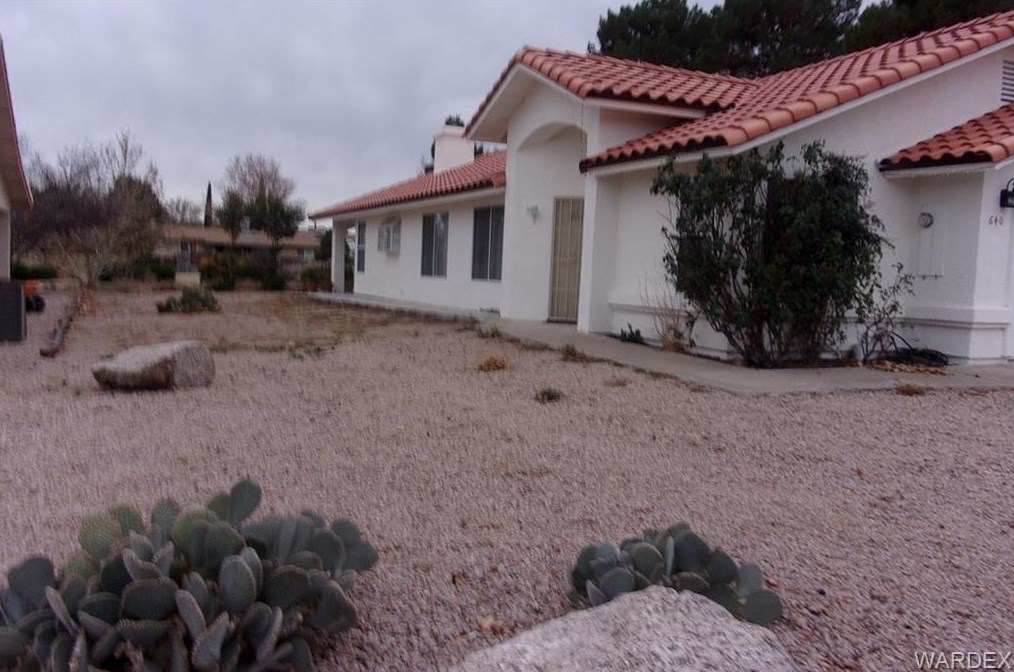 640 Carlton St, Kingman, AZ 86409-6965