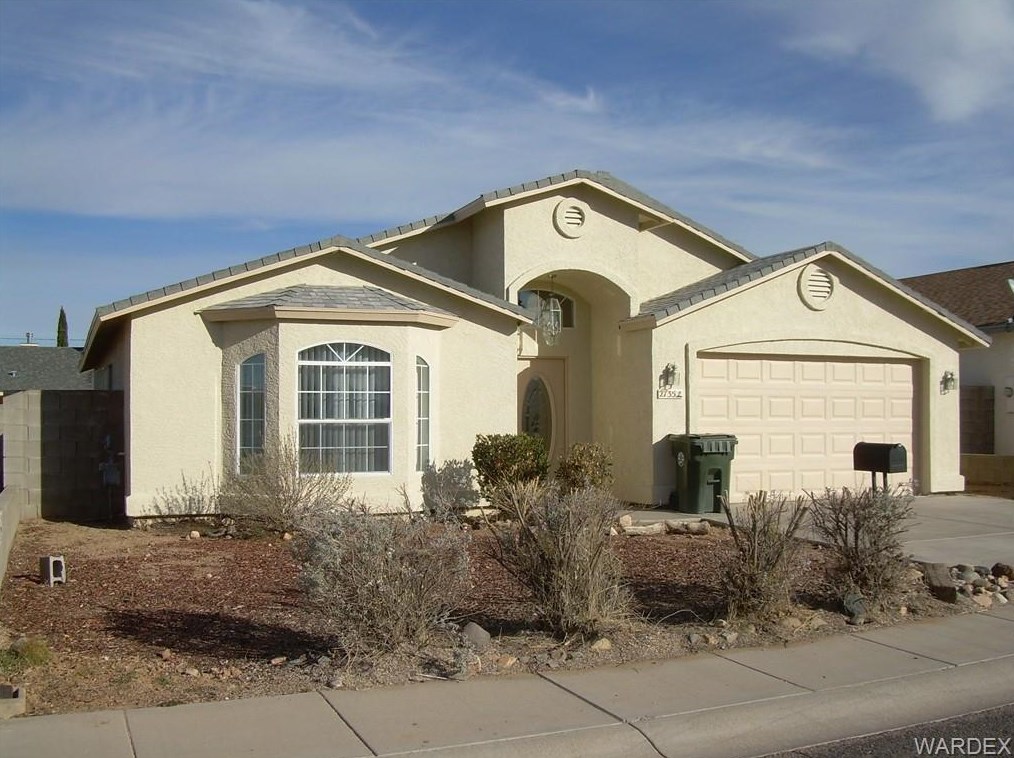 2735 Simms Ave, Kingman, AZ 86401-5240