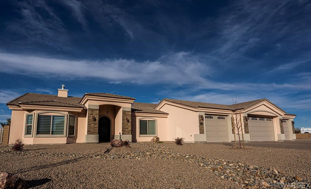 4175 Gemstone Ave, Kingman, AZ 86401-7398