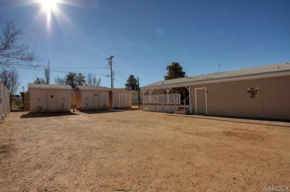 3500 Devlin Ave, Kingman AZ 86409-2206 exterior
