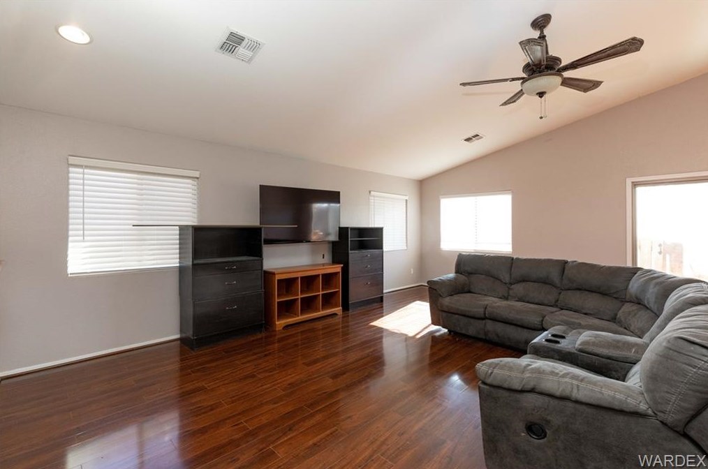 3794 Heather Ave, Kingman, AZ 86401-3848