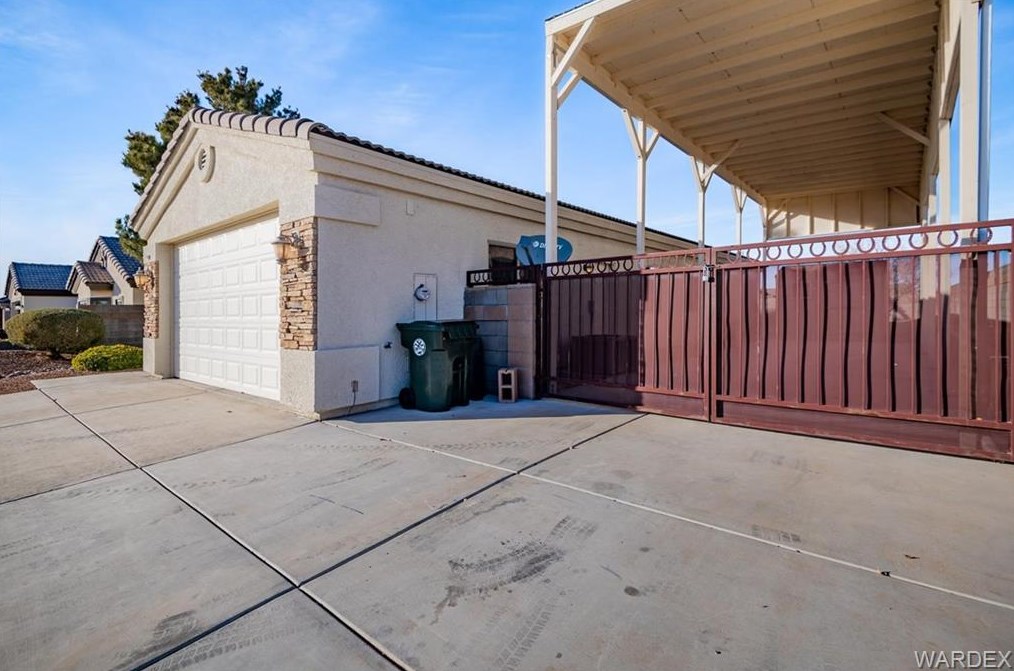 3403 Isador Ave, Kingman, AZ 86401-6448