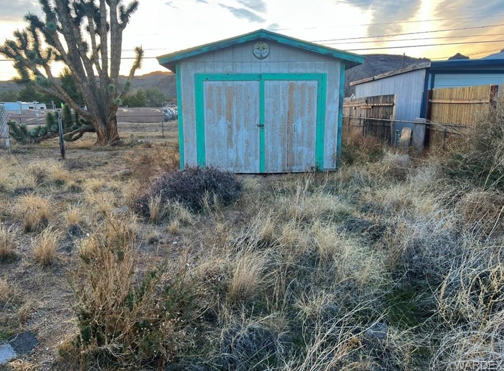 4815 Sierra Rd, Kingman, AZ 86409-1123
