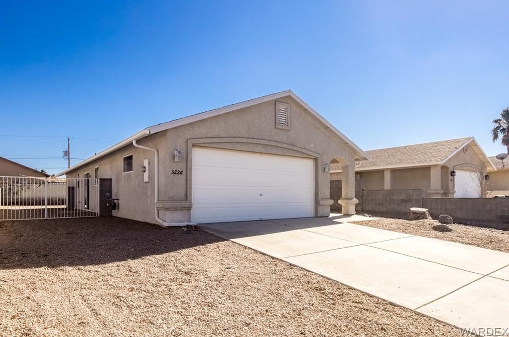 3226 Jewel St, Kingman, AZ 86401-3819