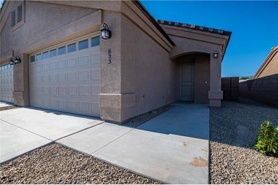 795 Vista Grande Drive - Photo 1