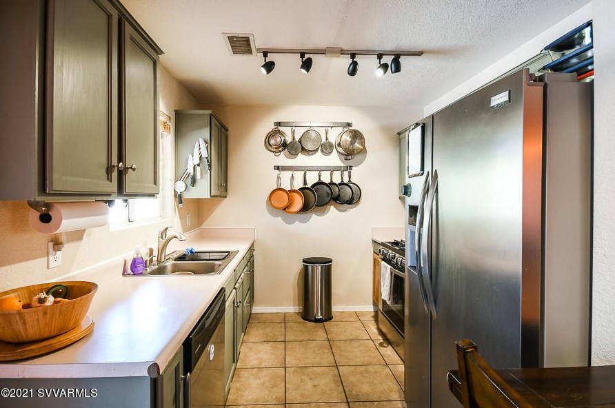 300 Whipple Dr, Cottonwood AZ  86326-4347 exterior