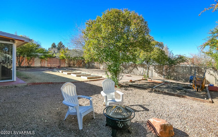 300 Whipple Dr, Cottonwood AZ  86326-4347 exterior