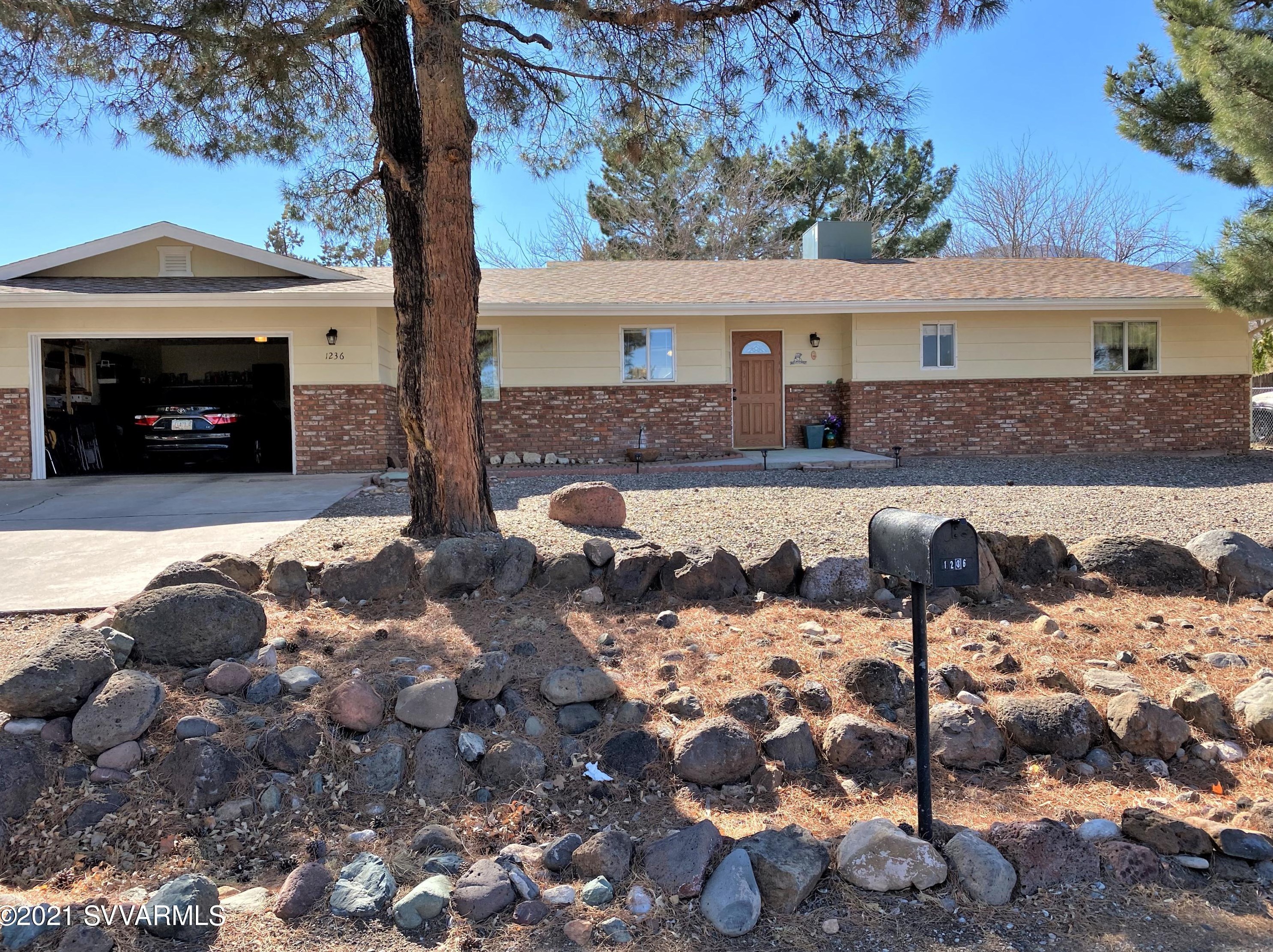 1236 Tonapah Dr, Cottonwood, AZ 86326-4756