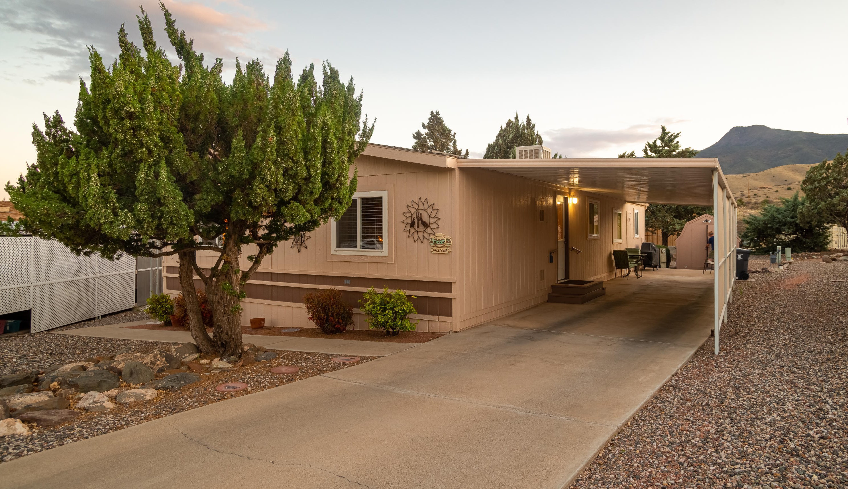 130 Lampliter Vlg, Clarkdale, AZ 86324-3216