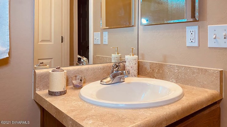 632 Haynes Dr, Clarkdale AZ  86324-3241 exterior