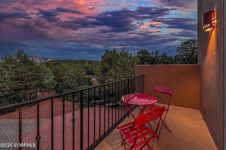 185 Arroyo Pinon Dr #a, Sedona, AZ 86336