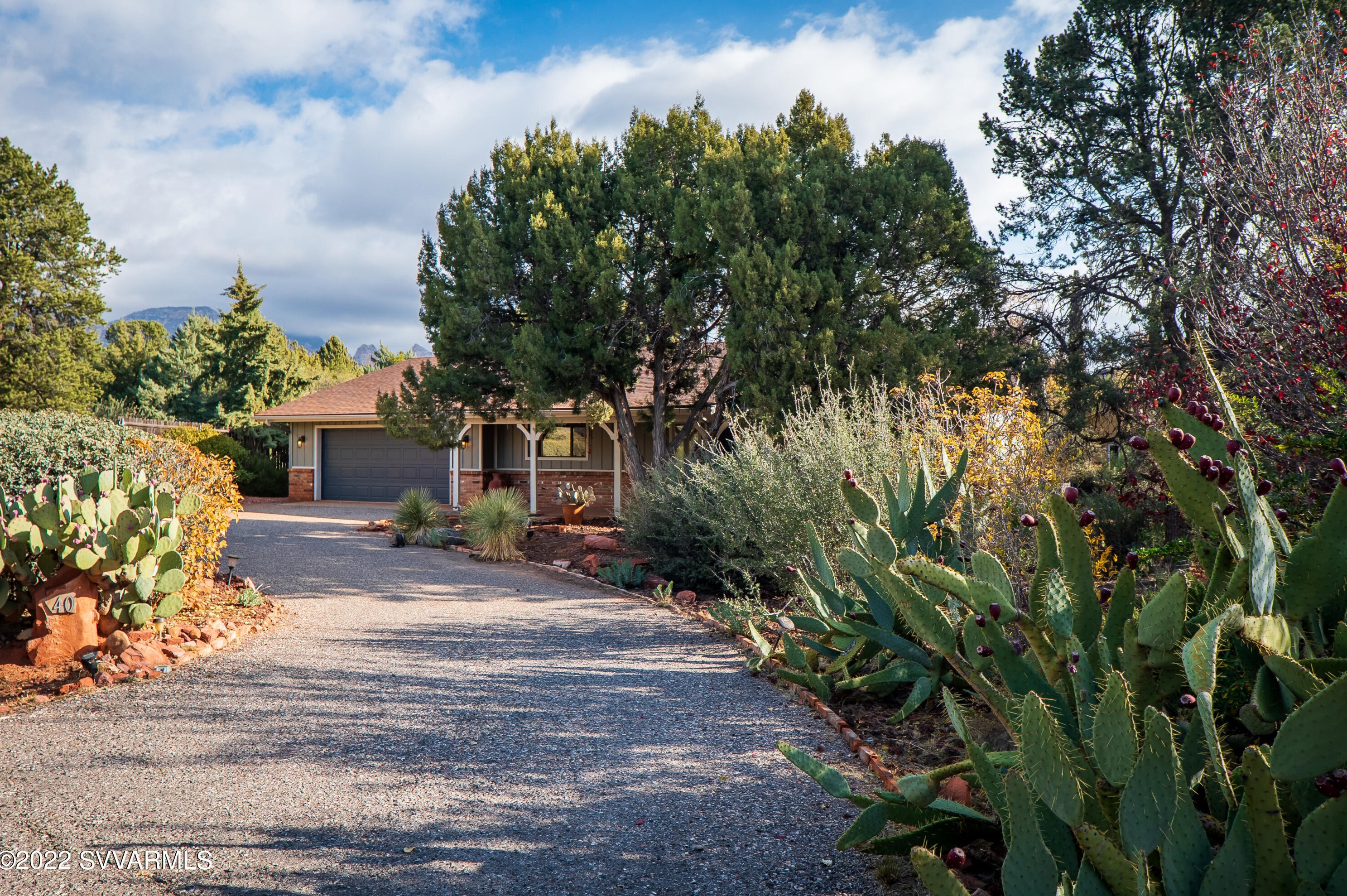 40 Mountain Shadows Dr, Sedona, AZ 86336