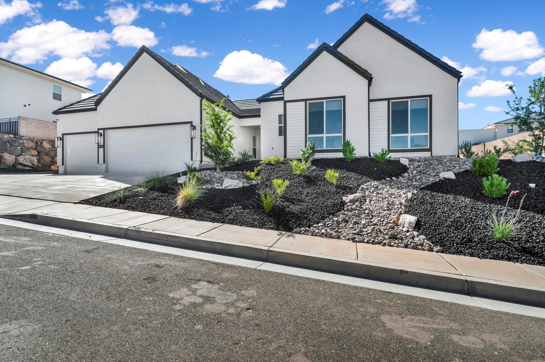1607 E Black Brush Dr #62, Washington, UT 84780