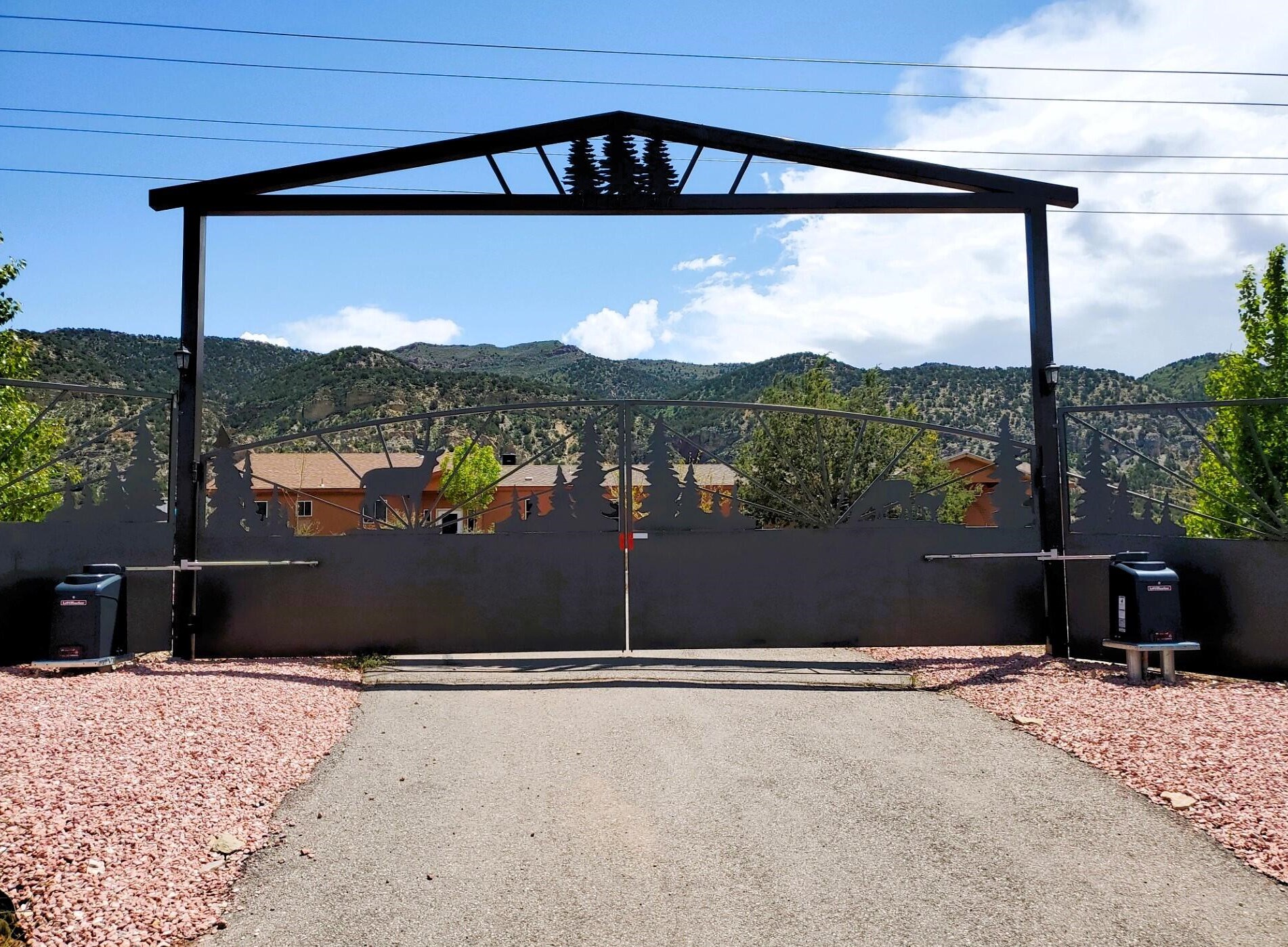 1585 Badger Way, Chekshani Cliffs, UT 84757-5065