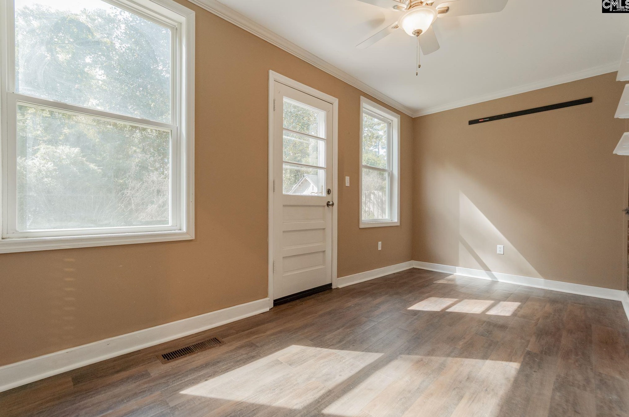 15 Holiday Cir, Columbia SC  29206-1020 exterior