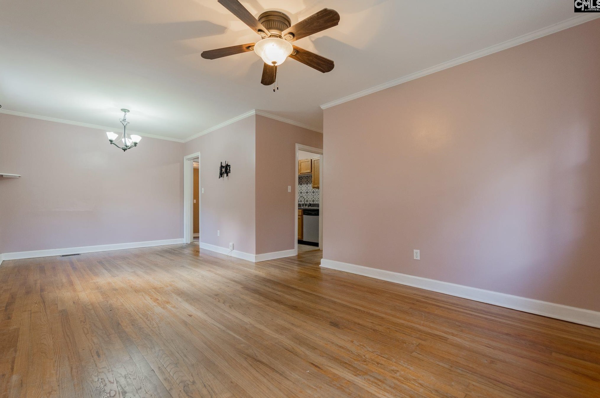 15 Holiday Cir, Columbia SC  29206-1019 exterior